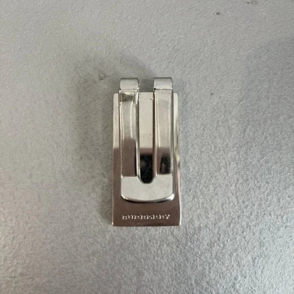 Burberry Silver-Tone Wide Nova-Check-Patterned Tie Bar - Picture 2 of 2